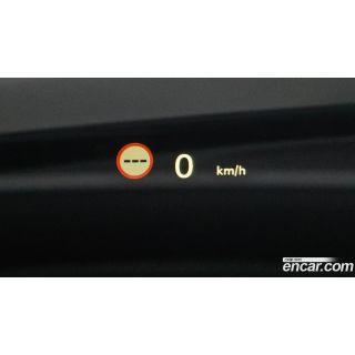 815687