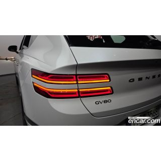 686747