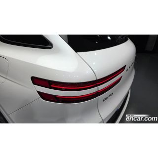 742937