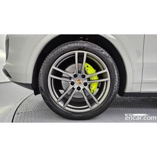 458691