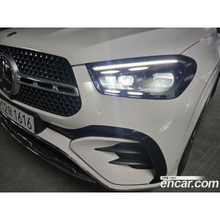 524739