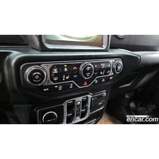 307334