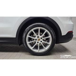 994711