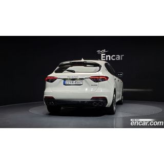 409940