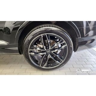 308690