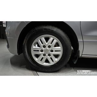 438377