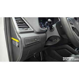 399698