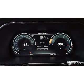 977697