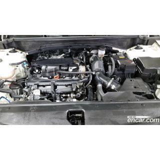810704
