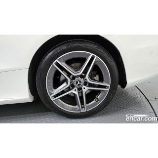 477628