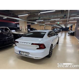 909913