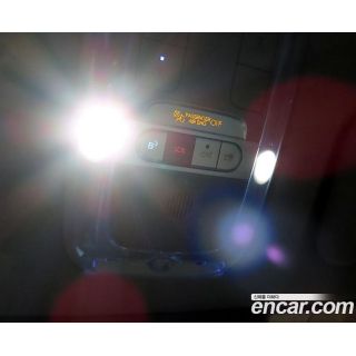 62372