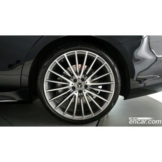 992631