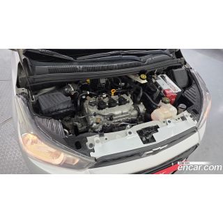 652703