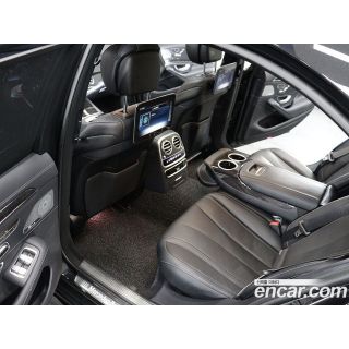 9382