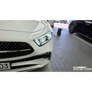 298015