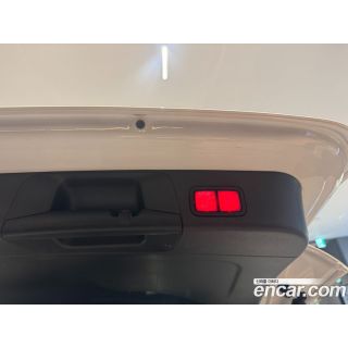 583628