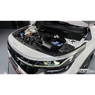 891580