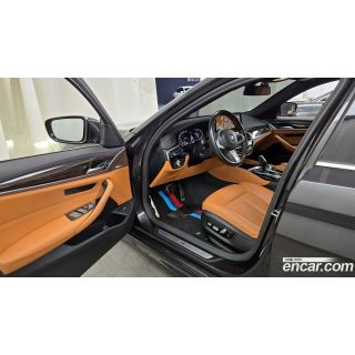 998870
