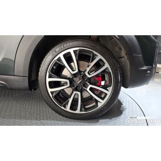 488777