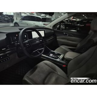 943142