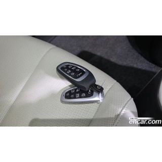 423591