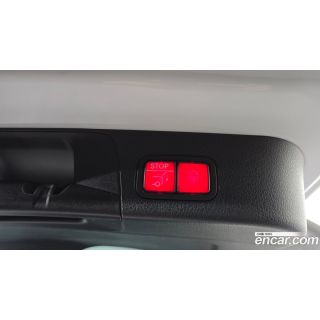 663736