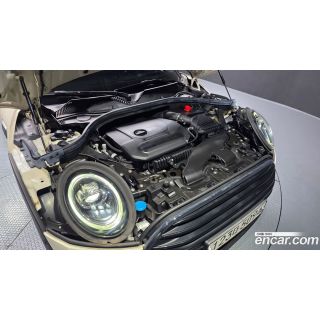 667308