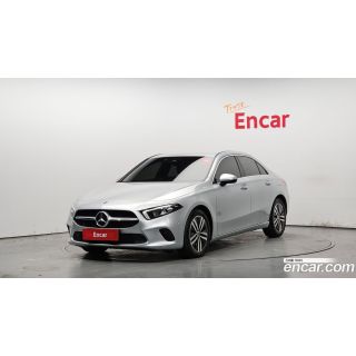 785497