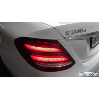 841057
