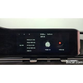 884619