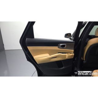 607593