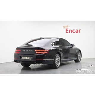 636478