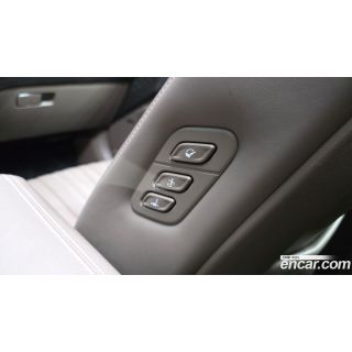 724642