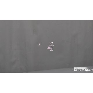 372500
