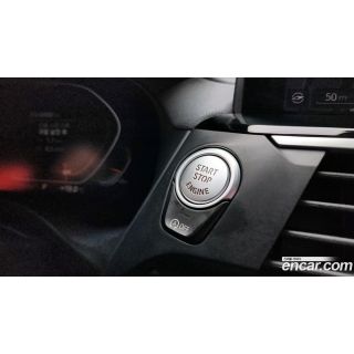 825033