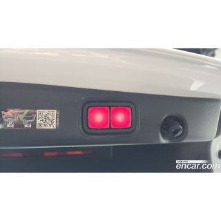 696193