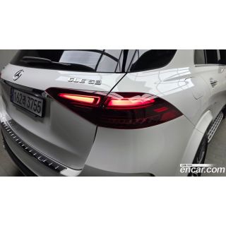 368854