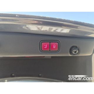 440525