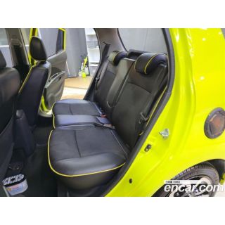 495819