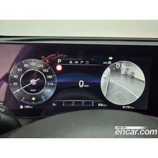 999196