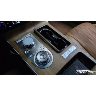 925733