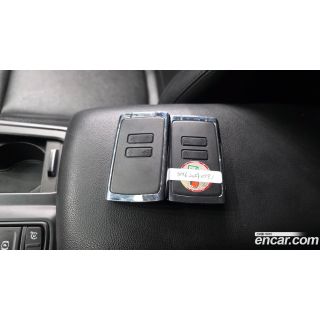 808097