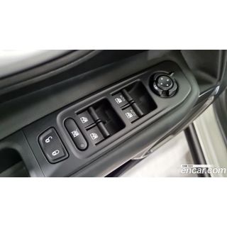 343226