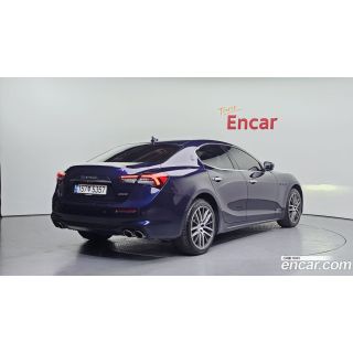 325593