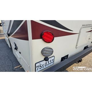 440285