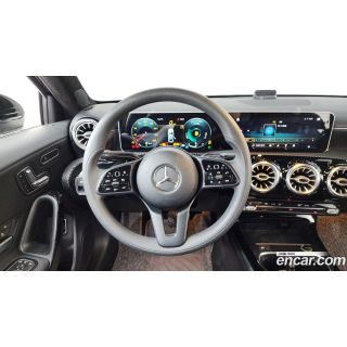 90022