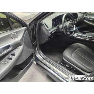 991360