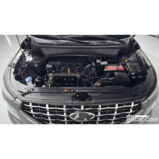 822104