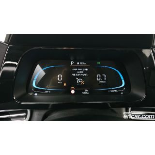 884549